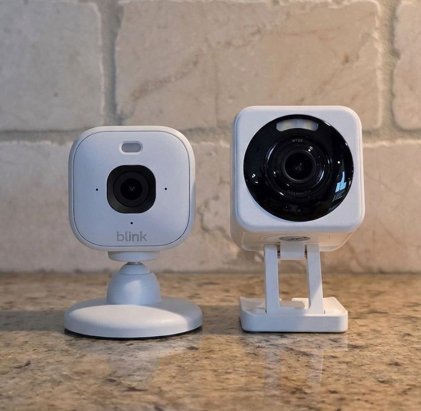 Wyze Cam v4 and Blink Mini 2K+ side by side comparison